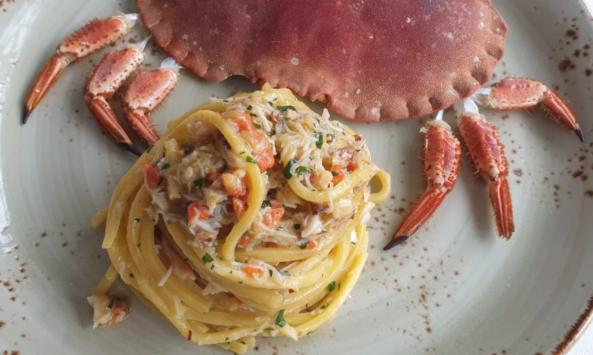 Pasta fresca con granchio, dalla cucina di Mare Terra a Roma